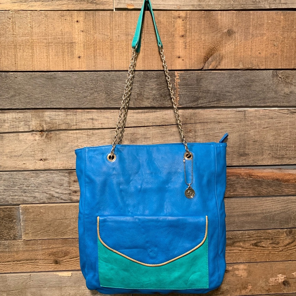 Bright shoulder bag